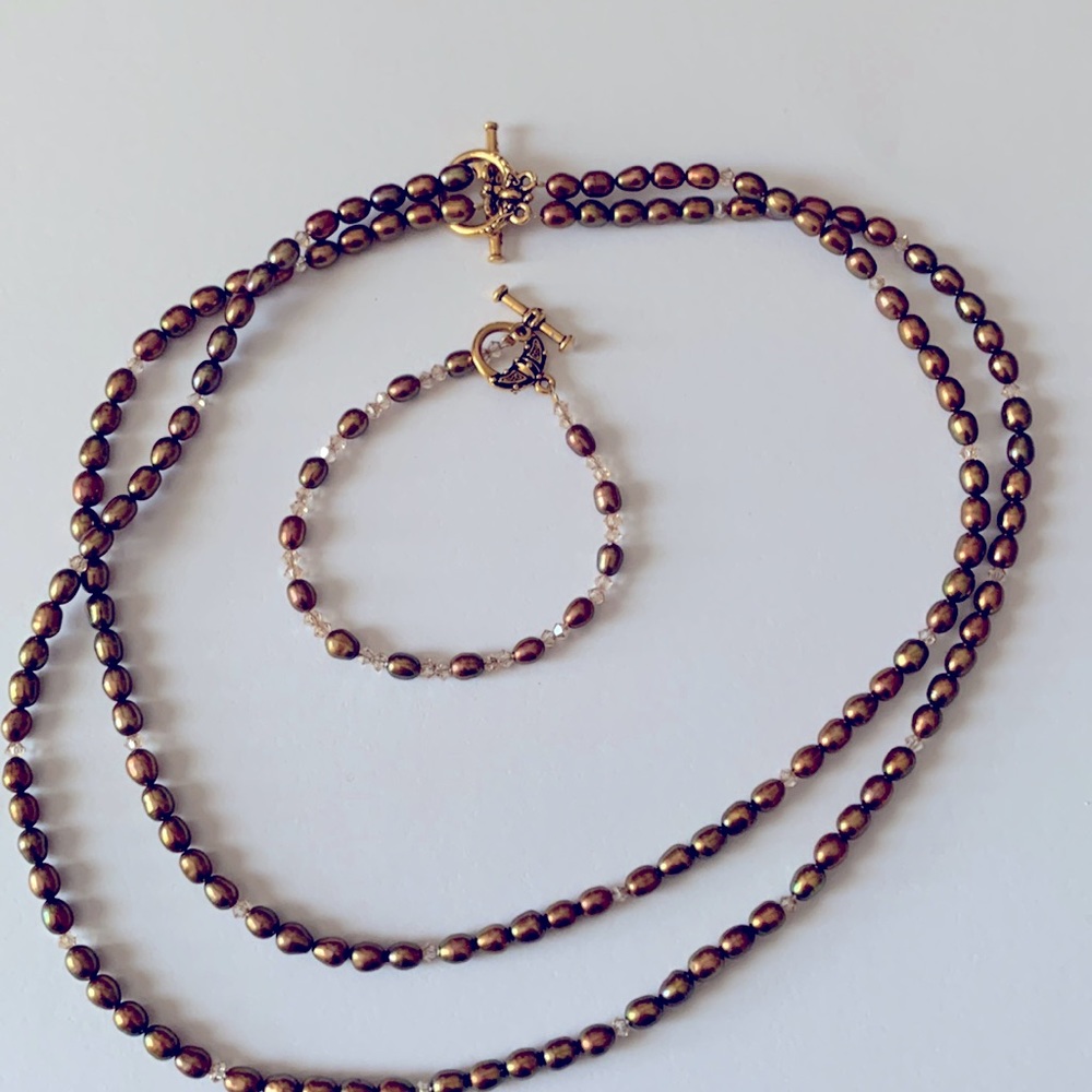 BEADED NECKLACE W/MATCHING BRACELET